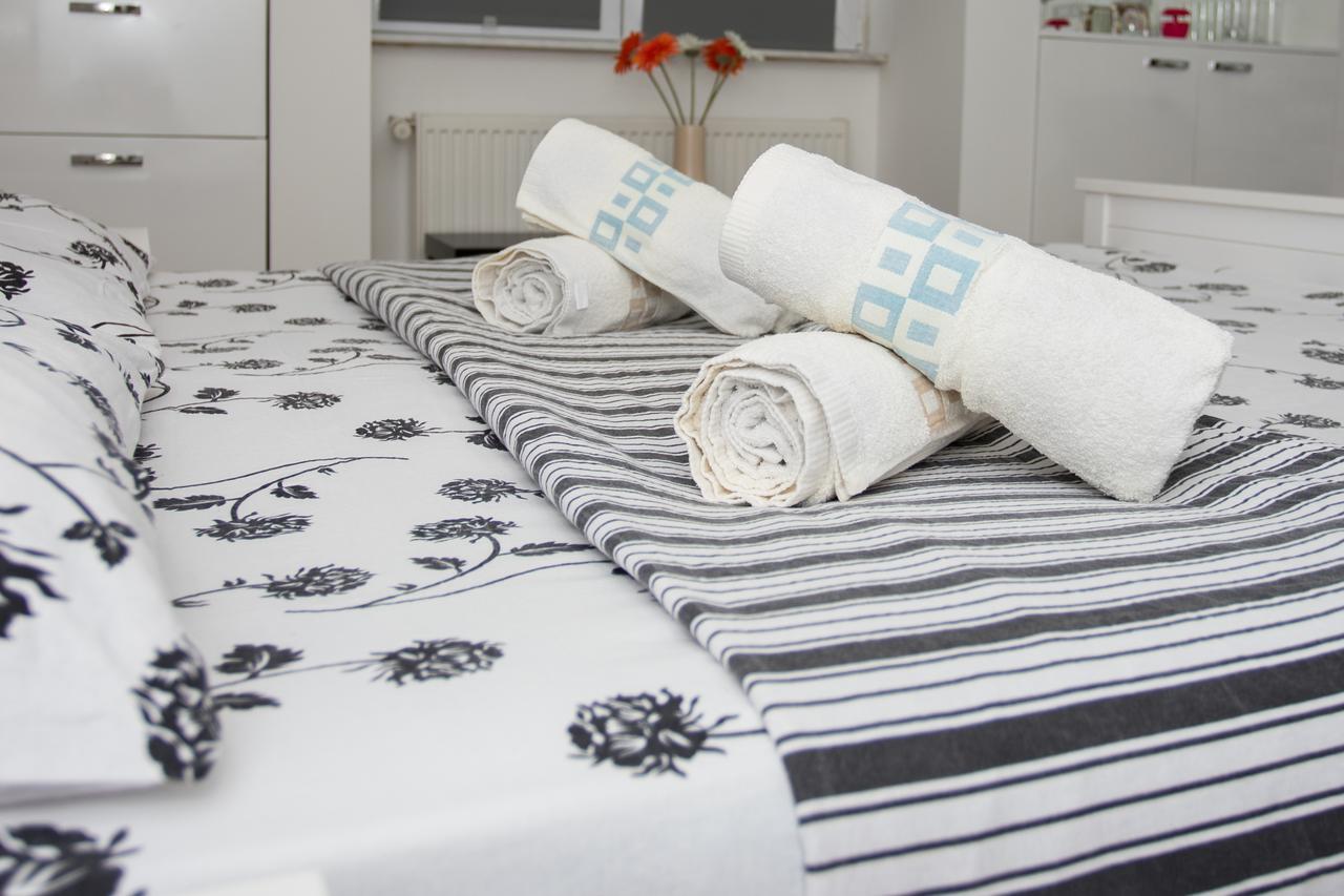 Imperial City Center - 1 Bedroom Apartment Букурещ Екстериор снимка